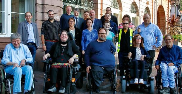 Die Mitglieder des Beirats von Menschen mit Behinderungen