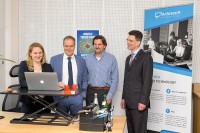 Zu Besuch beim Heidelberger Hightech-Unternehmen Aristech: Oberbürgermeister Eckart Würzner und Marc Massoth, Leiter des Amtes für Wirtschaftsförderung und Wissenschaft. (Foto: Rothe)