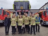 Gruppenbild der Teilnehmenden nach erfolgreicher Abnahme des Abzeichenss