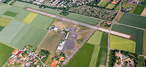 Luftbild des ehemaligen US-Flugplatzes Airfield  (Foto: Klaus Venus) Luftbild des ehemaligen US-Flugplatzes Airfield