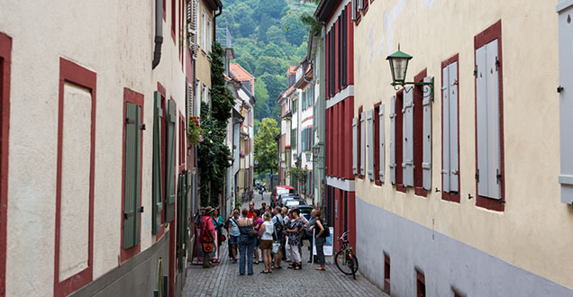 Tour through the Old Town (Photo: Diemer)