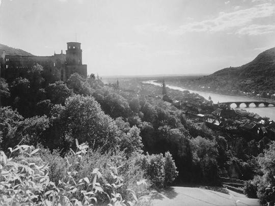 13_bild_historische_Stadtansichten_06_Schloss_Quelle_Archiv