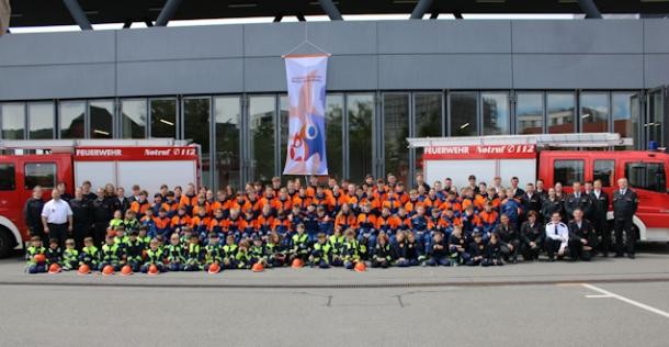 Jugendfeuerwehr Heidelberg (Foto: Feuerwehr Heidelberg) Jugendfeuerwehr Heidelberg (Foto: Feuerwehr Heidelberg)