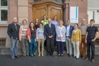 Bürgermeister Wolfgang Erichson tauschte sich im Rahmen seiner Sommertour am Donnerstag, 14. August 2014, beim Diakonischen Werk mit Integrationsbegleiterinnen und -begleitern sowie mit dem Team Migration der Diakonie aus. (Foto: Rothe)