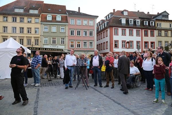 Zuschauer/innen bei der Wahlpräsentation (Foto: Stadt Heidelberg)