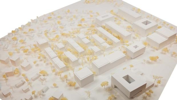 Architekturmodell in weiß mit Gebäuden