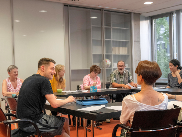 SHARED READING: Wer zuhört, gehört bereits dazu – Stadtbücherei Heidelberg, 27.05.2026