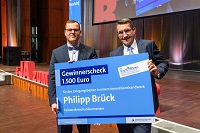 Innovationspreis für Philipp Brück. (Foto: Thomas Rittelmann/HWK)