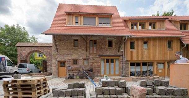 Thann`sche Hof in Heidelberg-Rohrbach (Foto: Stadt Heidelberg) Thann`sche Hof in Heidelberg-Rohrbach wird wieder belebbar gemacht