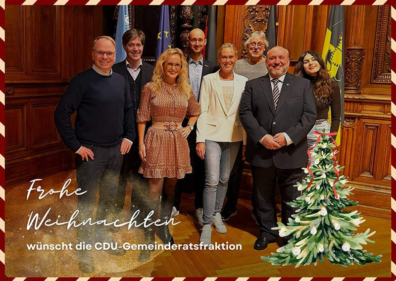 Gruppenfoto mit der Aufschrift Frohe Weihnachten wünscht die CDU-Gemeinderatsfraktion